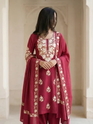 Rose Magenta Aari Work Suit