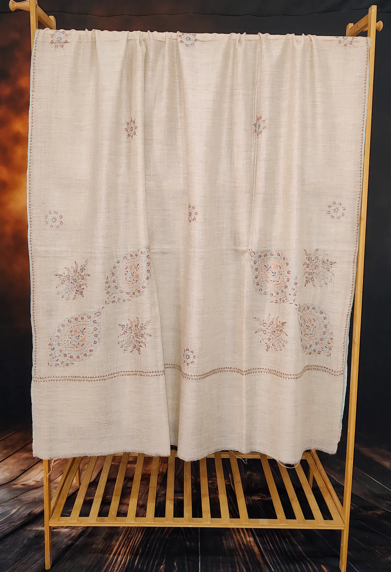 TOK001 (2) Off-White Botidar Sozni Embroidered Pashmina Shawl
