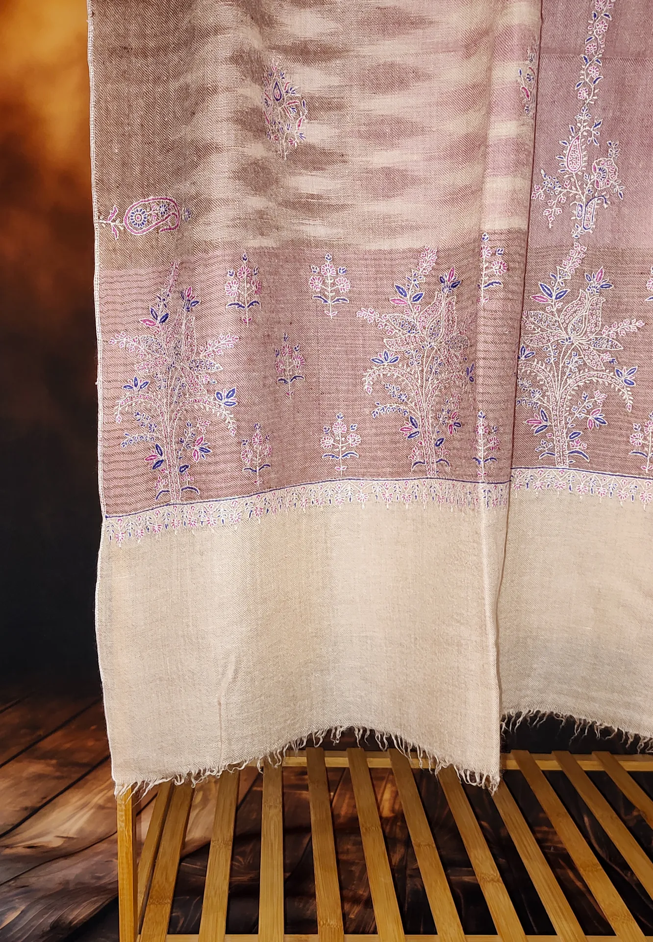 TOK004 (3) Ekat White & Peach Sozni Motifs Embroidered Pashmina Shawl