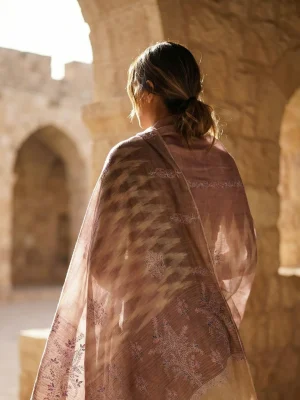 Ekat White & Peach Sozni Motifs Embroidered Pashmina Shawl