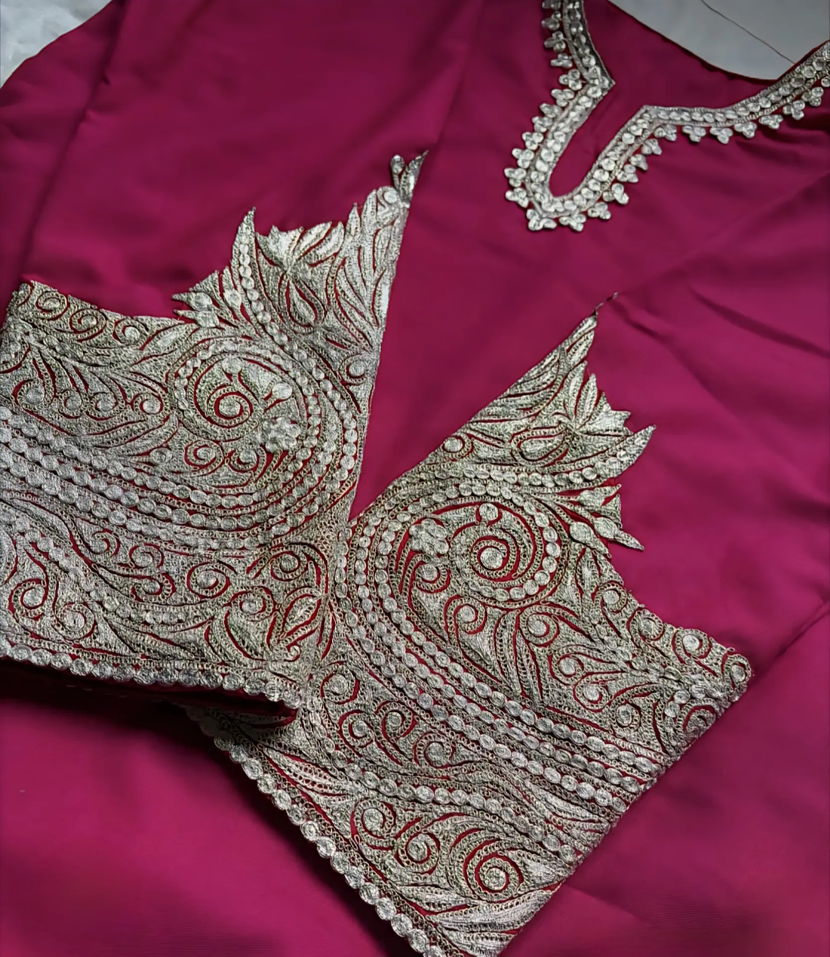 Magenta Rose Tilla Suit
